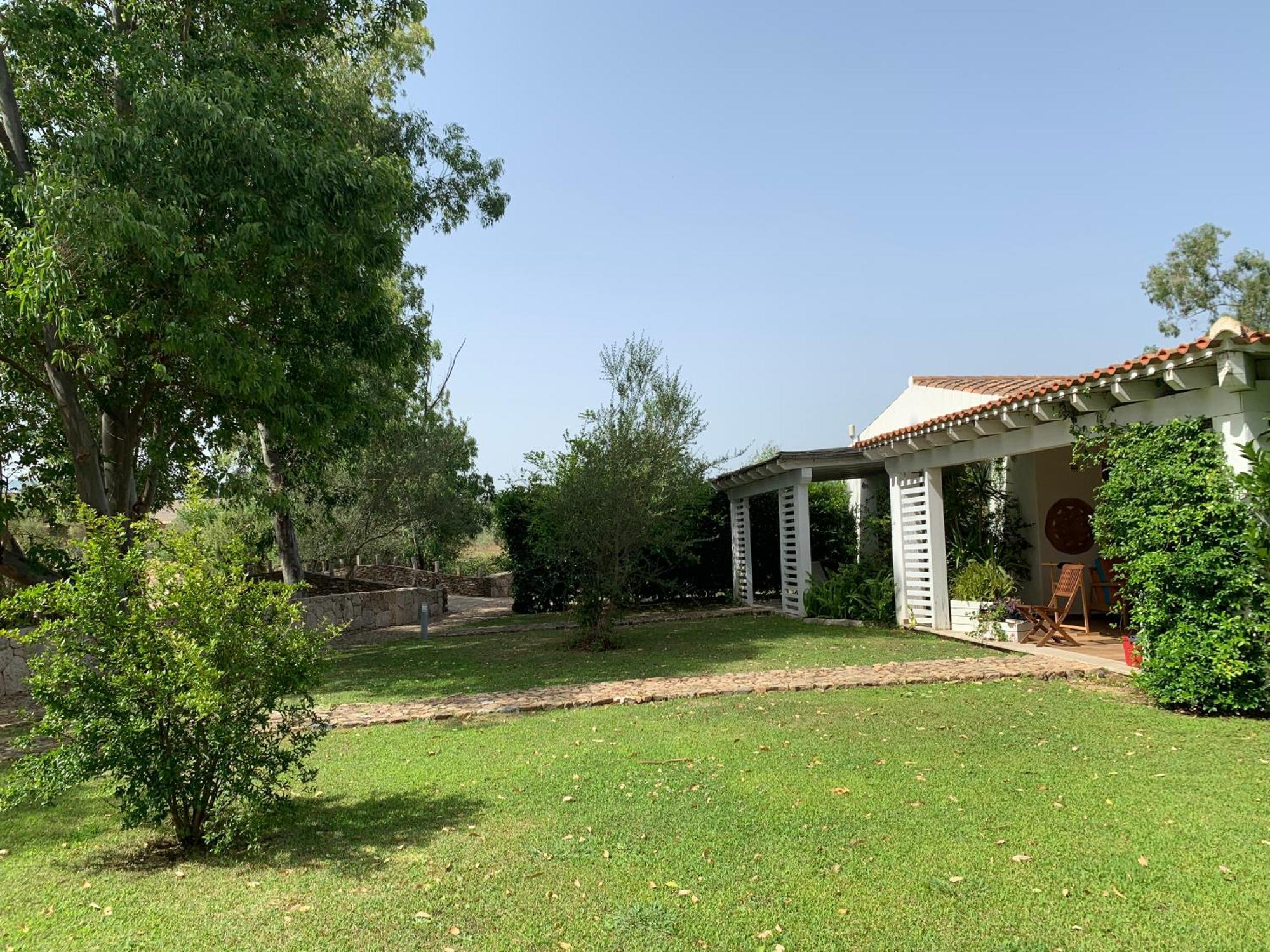 Relais Benemari Villa Siniscola Buitenkant foto